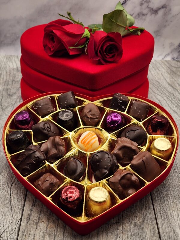 24 Piece - Assorted Heart Box